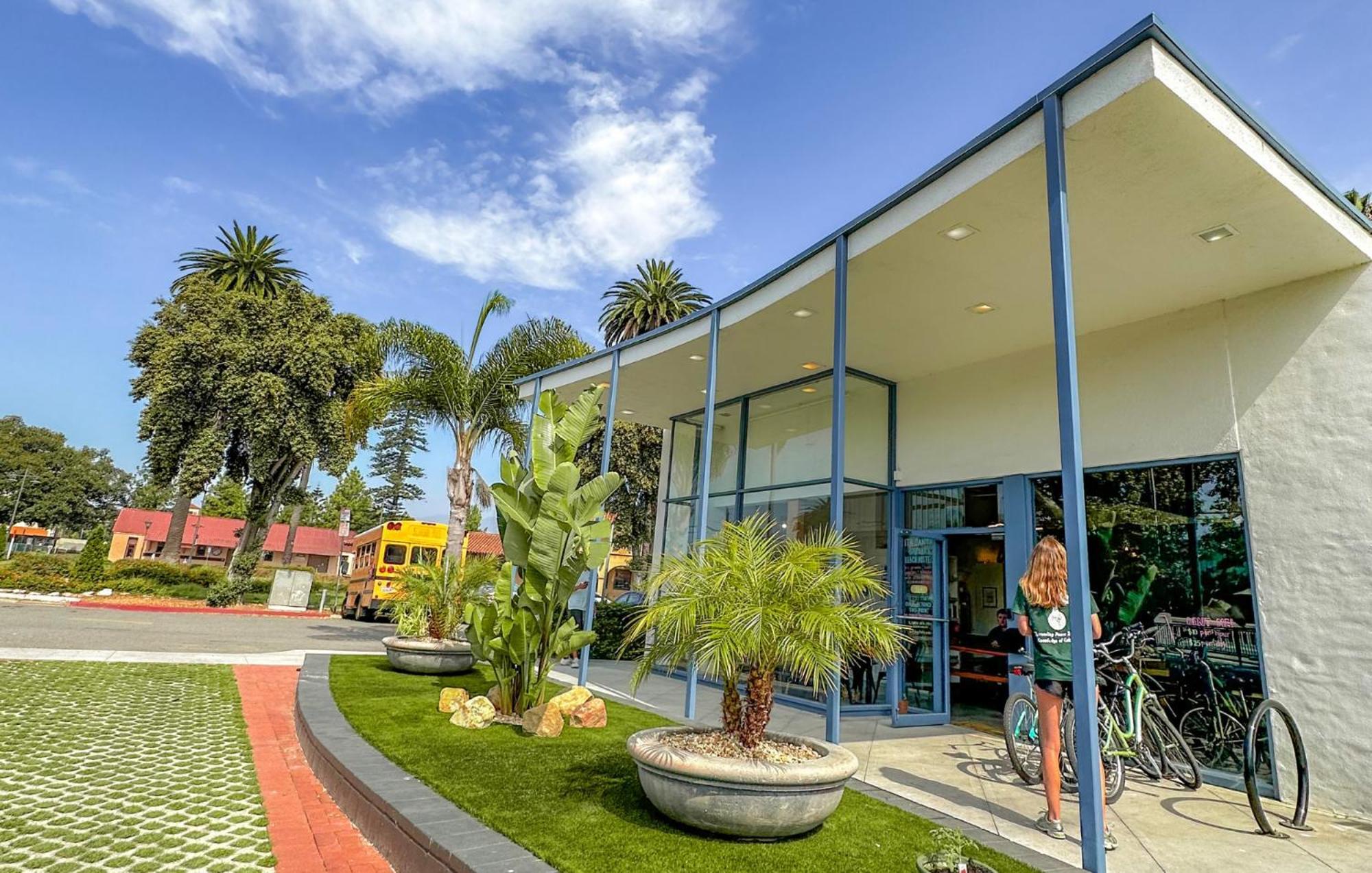Ith Santa Barbara Beach Hostel Екстер'єр фото