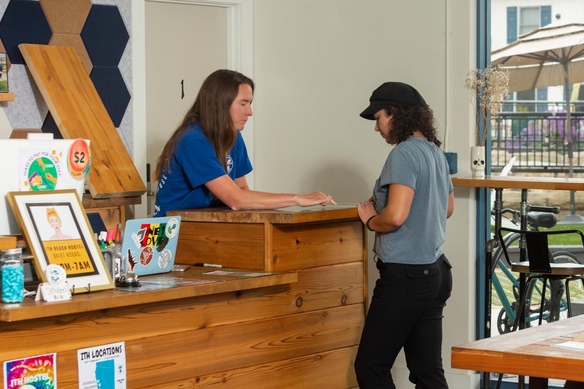 Ith Santa Barbara Beach Hostel Екстер'єр фото